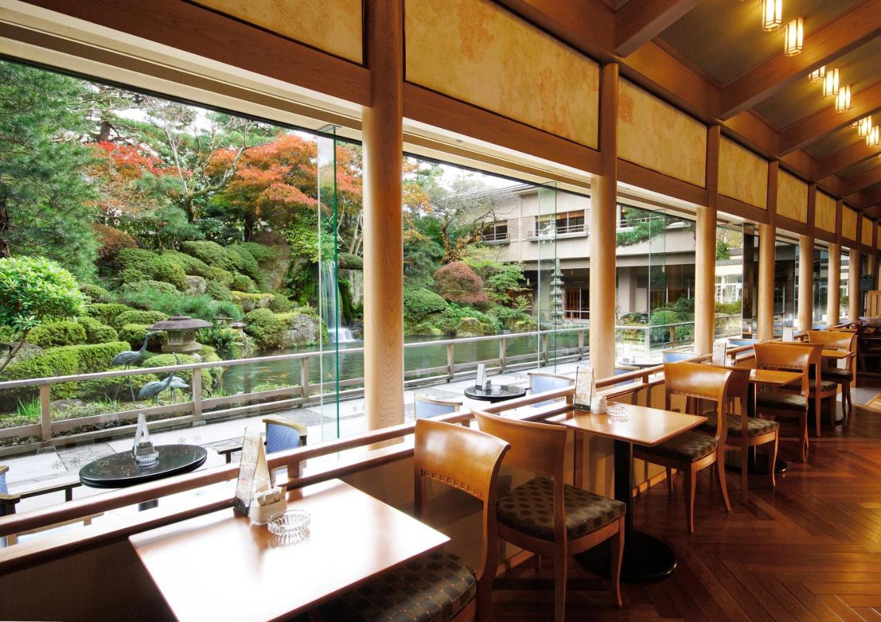 Suimeikan Gero Exterior foto Restaurant