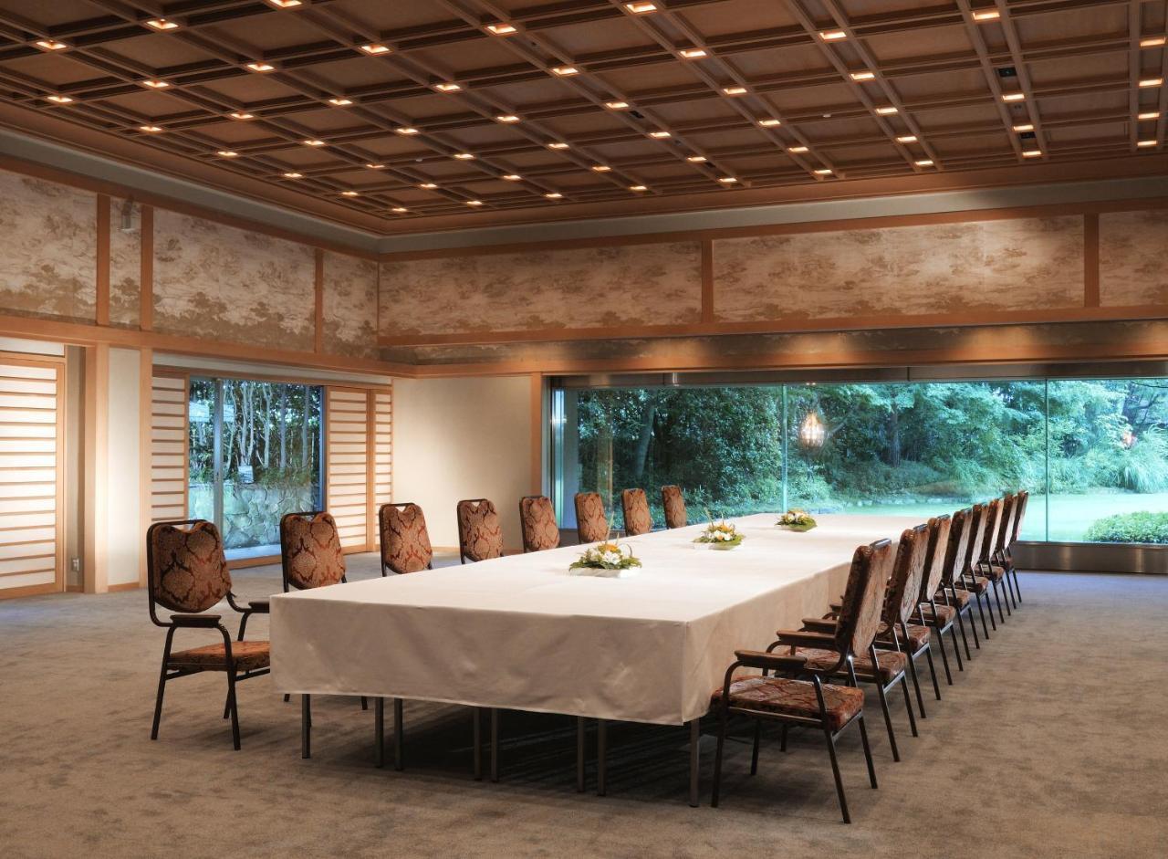 Suimeikan Gero Exterior foto The meeting room of the G7 summit