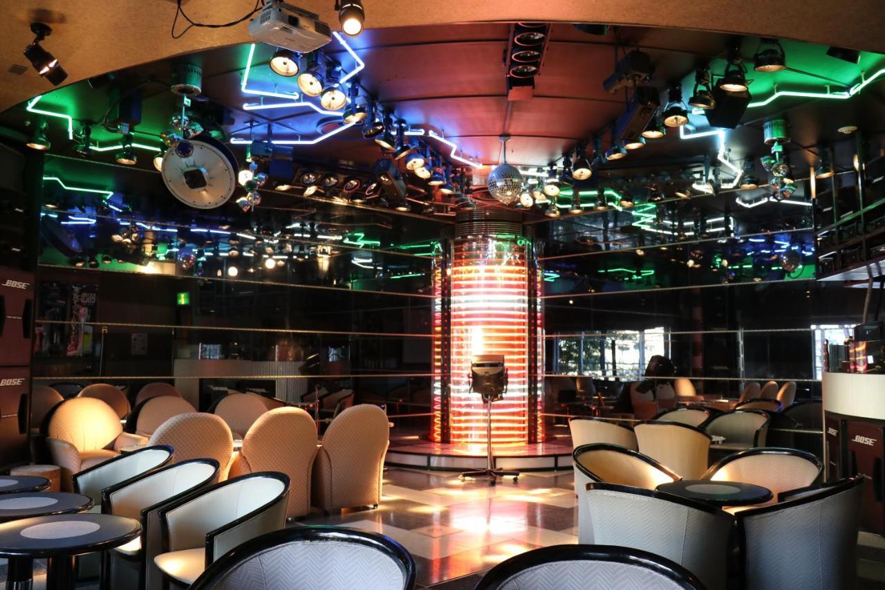 Suimeikan Gero Exterior foto The interior of the nightclub